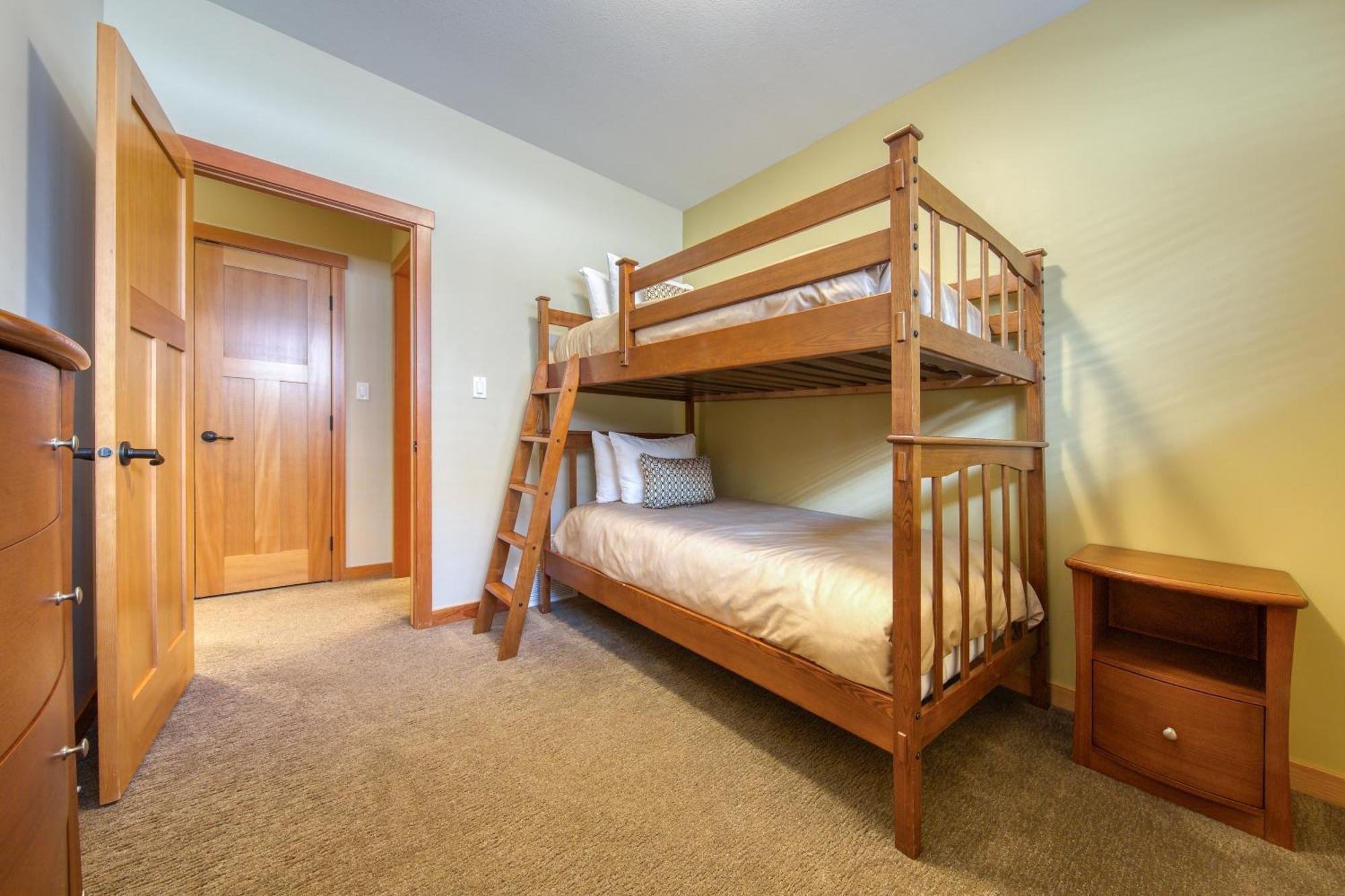 The Residences At Fairmont Ridge Fairmont Hot Springs Εξωτερικό φωτογραφία